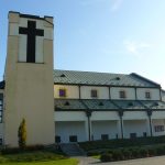 Budynek Kościoła pw. św. Stanisława Kostki w Mrokowie