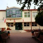 Budynek Szkoły Podstawowej w Nowej Iwicznej