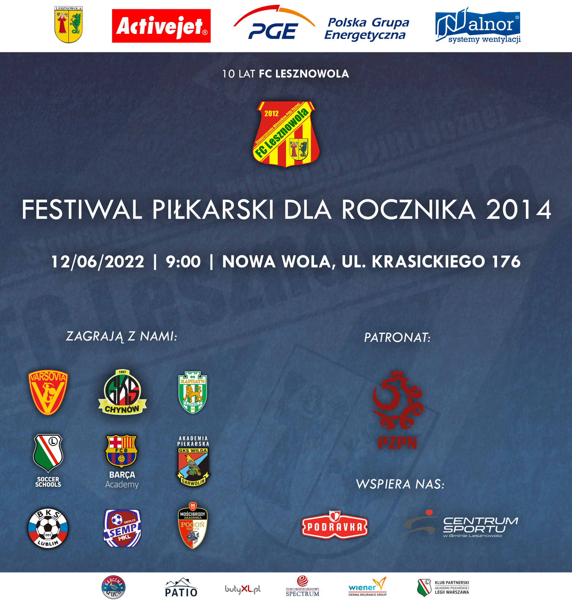 Biały napis "FESTIWAL PIŁKARSKI DLA ROCZNIKA 2014" na ciemnym tle. 
