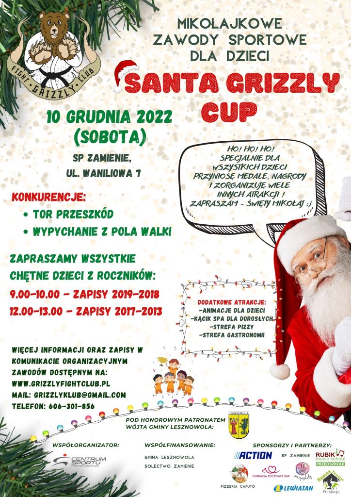 W górnym lewym rogu znajduje się Grizzly w stroju do karate. W dolnym prawym rogu znajduje się Mikołaj.