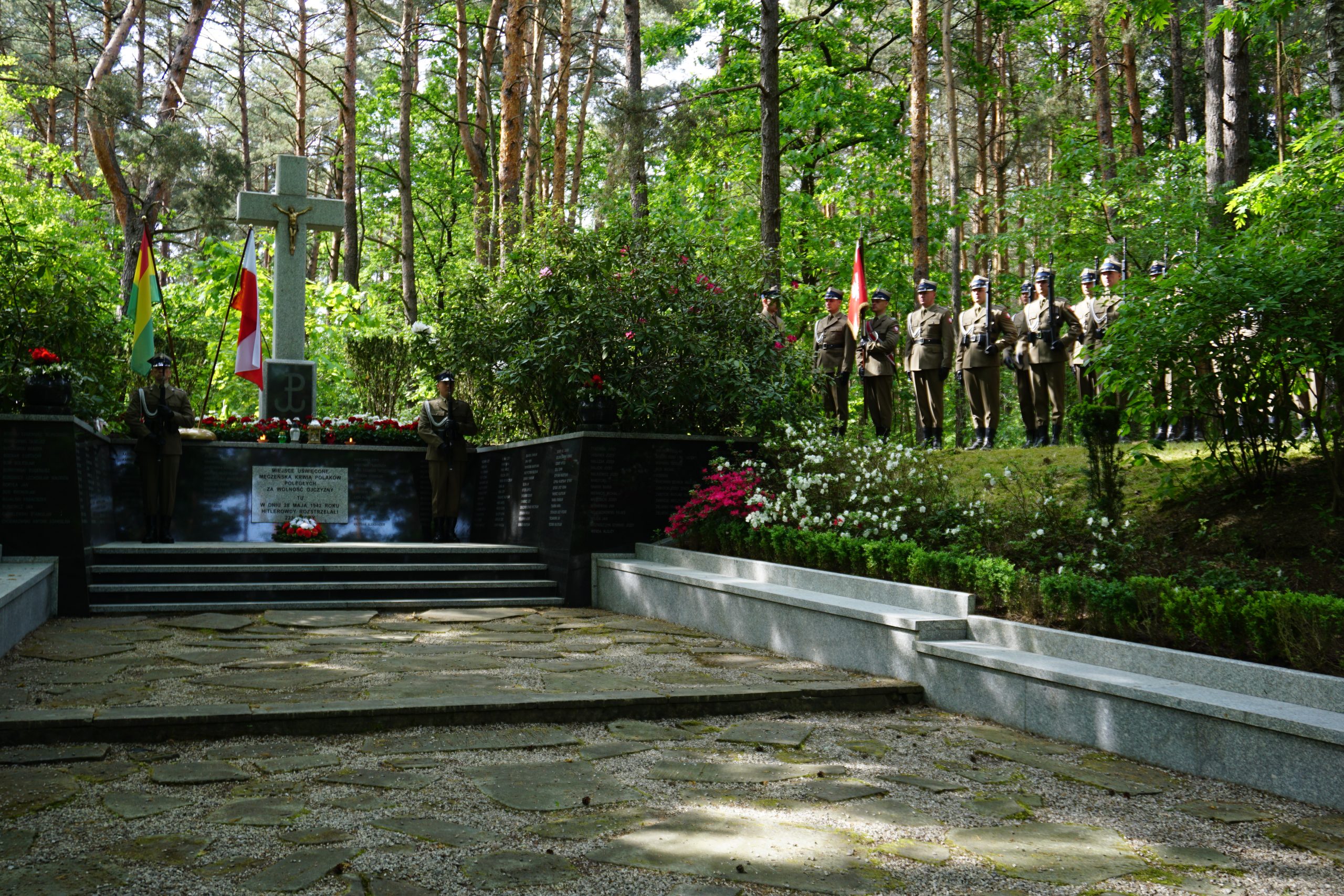 Miejsce Straceń, warta Wojska Polskiego