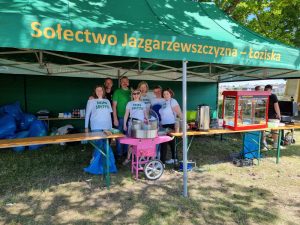 Organizatorzy na stoisku Sołeckim.