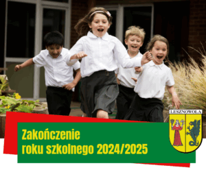 zdjęcie przedstawia dzieci wybiegające ze szkoły