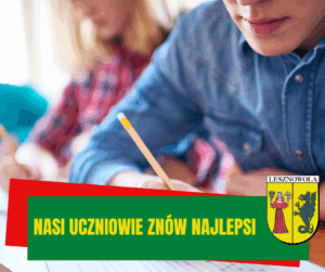 zdjęcie przedstawia uczniów piszących egzamin