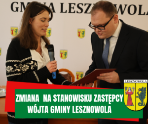 wójt Marta Maciejak wręcza nominację wicewójtowi Oktawianowi Druzdowi