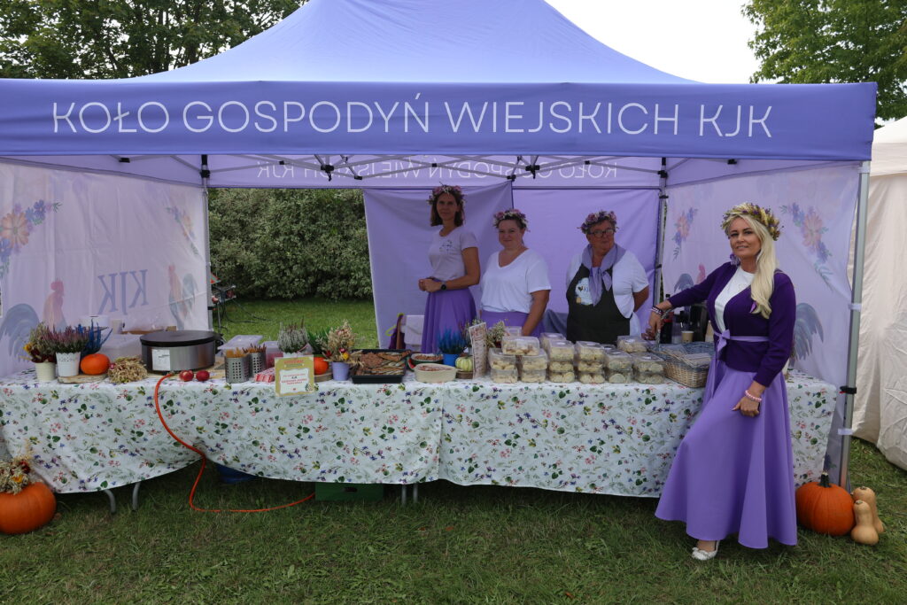 zdjęcie z II festiwalu KGW w Lesznowoli